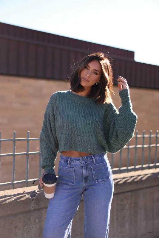 stylish tops for women -Green Popcorn Knit Cropped Sweater